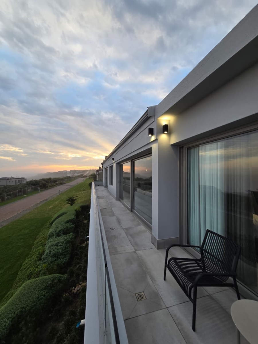 4 Bedroom Property for Sale in Oubaai Western Cape